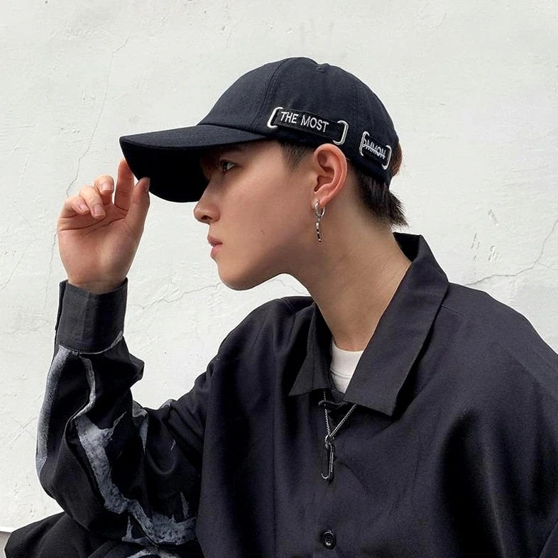 Cepure ar naglu VV55