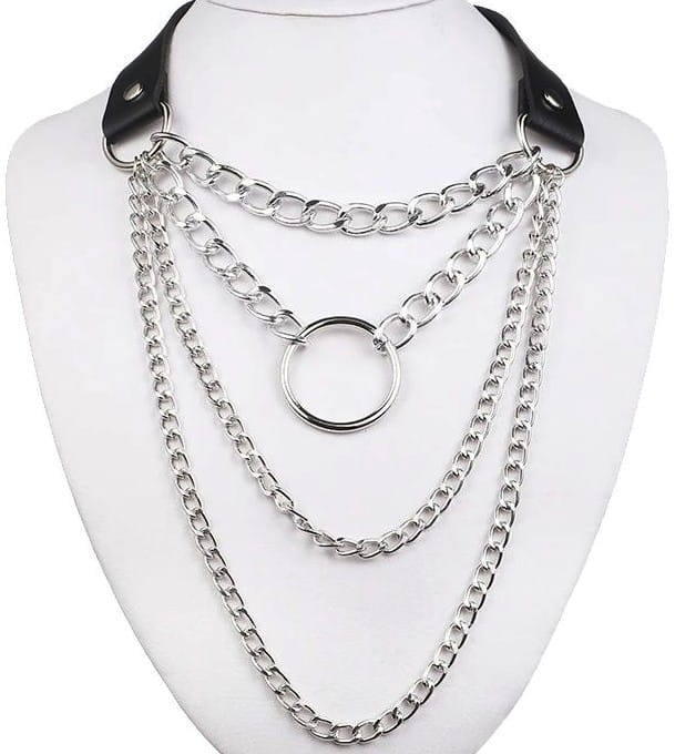 Melna ādas kaklarota ar ķēdītēm