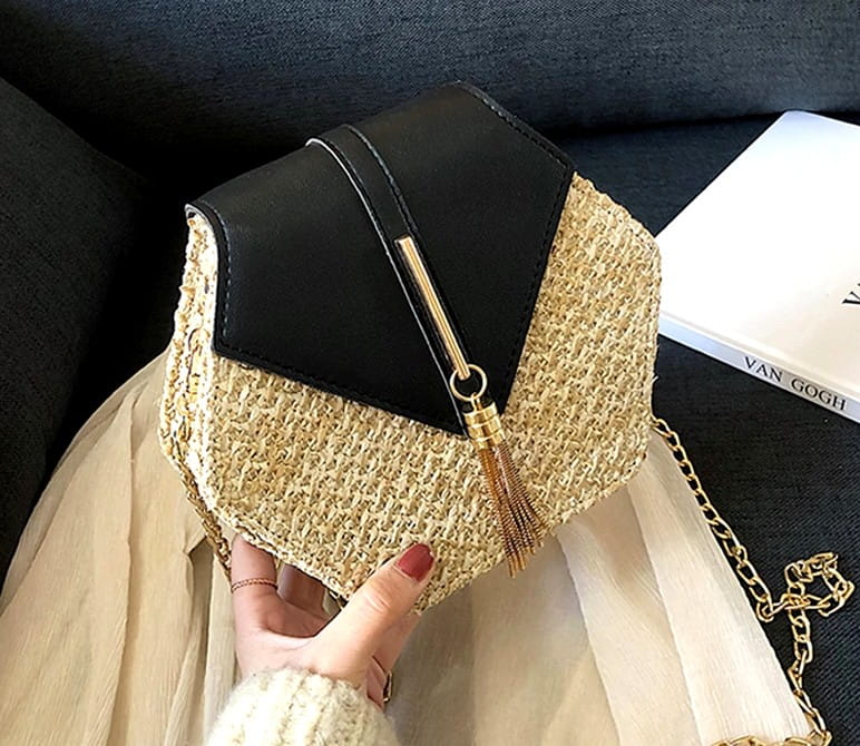 Šiaudų rankinė, smėlio spalvos, su grandinėle D22