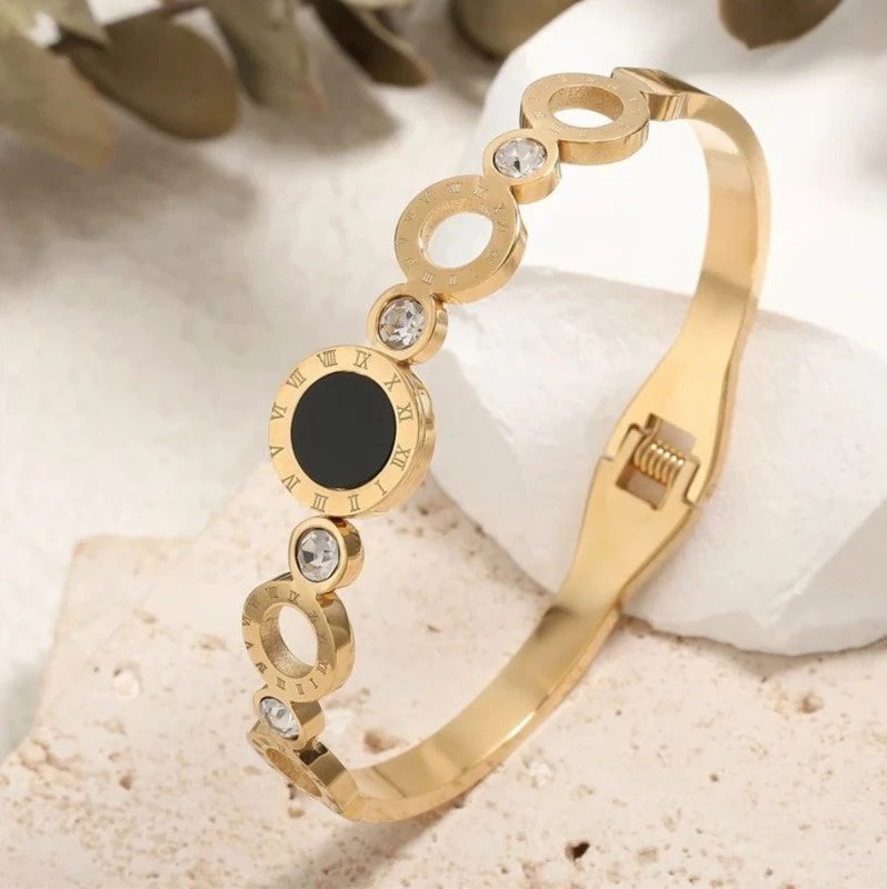 Sieviešu rokassprādze D11