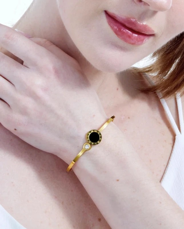 Sieviešu rokassprādze D12