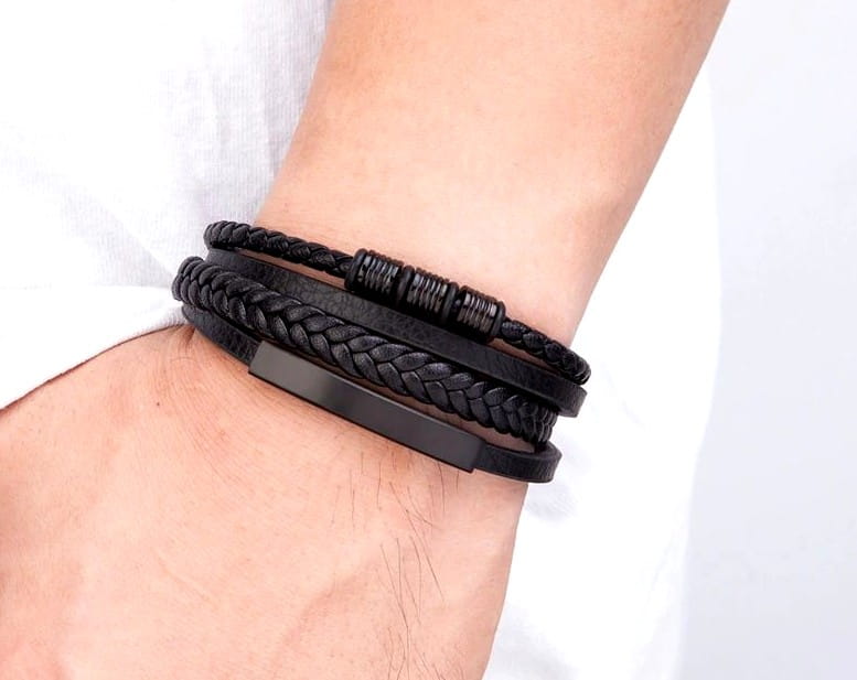 Vīriešu rokassprādze B1, melna A43