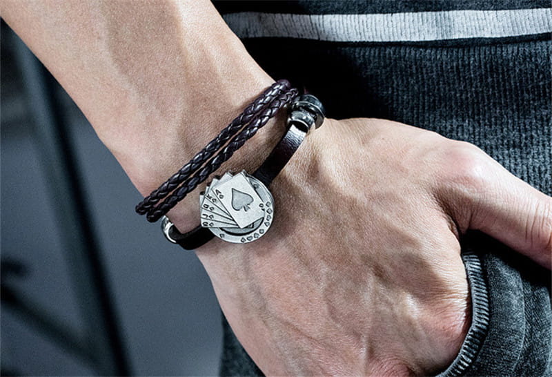 Vīriešu rokassprādze K13, melna A37