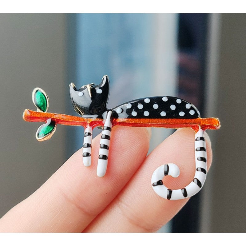 Dekoratīva piespraude "Melnais kaķis" (BZ163)