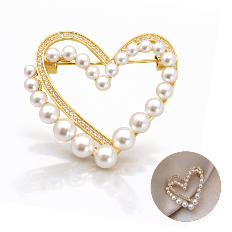 Dekoratīva piespraude "Dubultā zelta sirds" ar cirkoniem un pērlēm