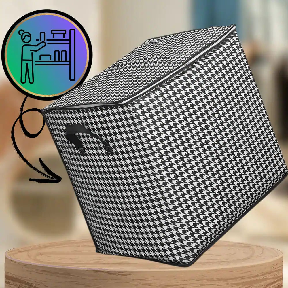 Liela skapja uzglabāšanas kaste drēbēm un gultasveļai