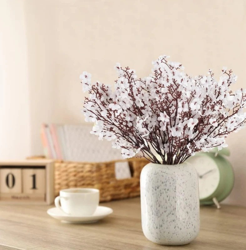 Mākslīgie baltie ziedi 1 gab. G1