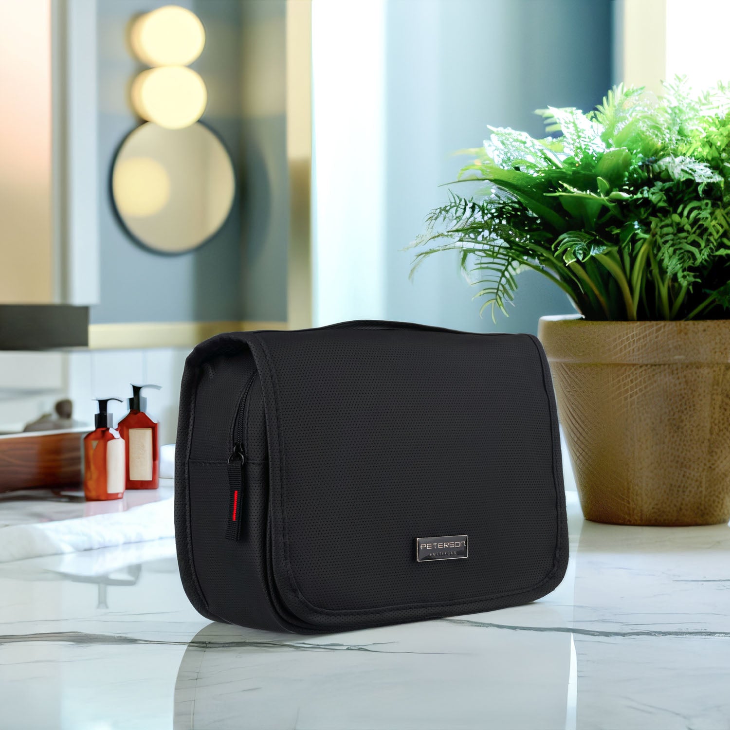 Ceļojuma kosmētikas soma ar āķi, melna