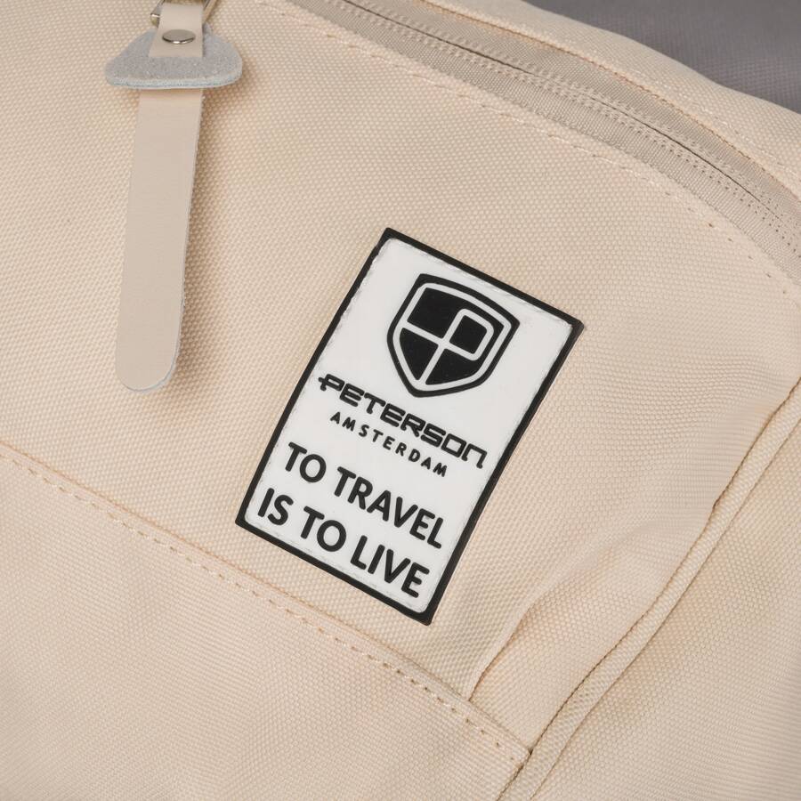 Mugursoma Peterson S118