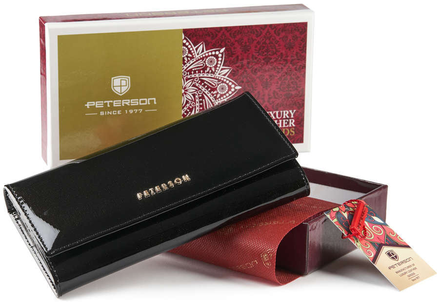 Sieviešu lakotas ādas maks Peterson C4, melns D1924