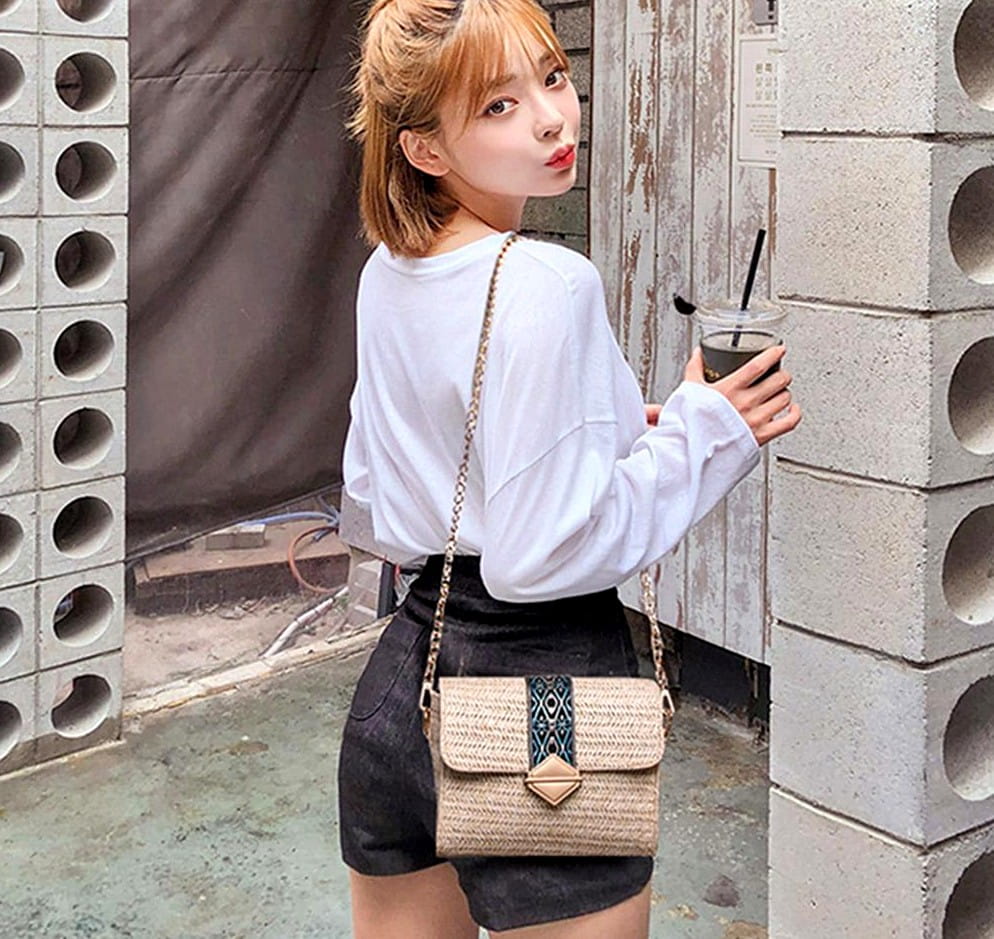 Maza sieviešu rokassomiņa G33 R828