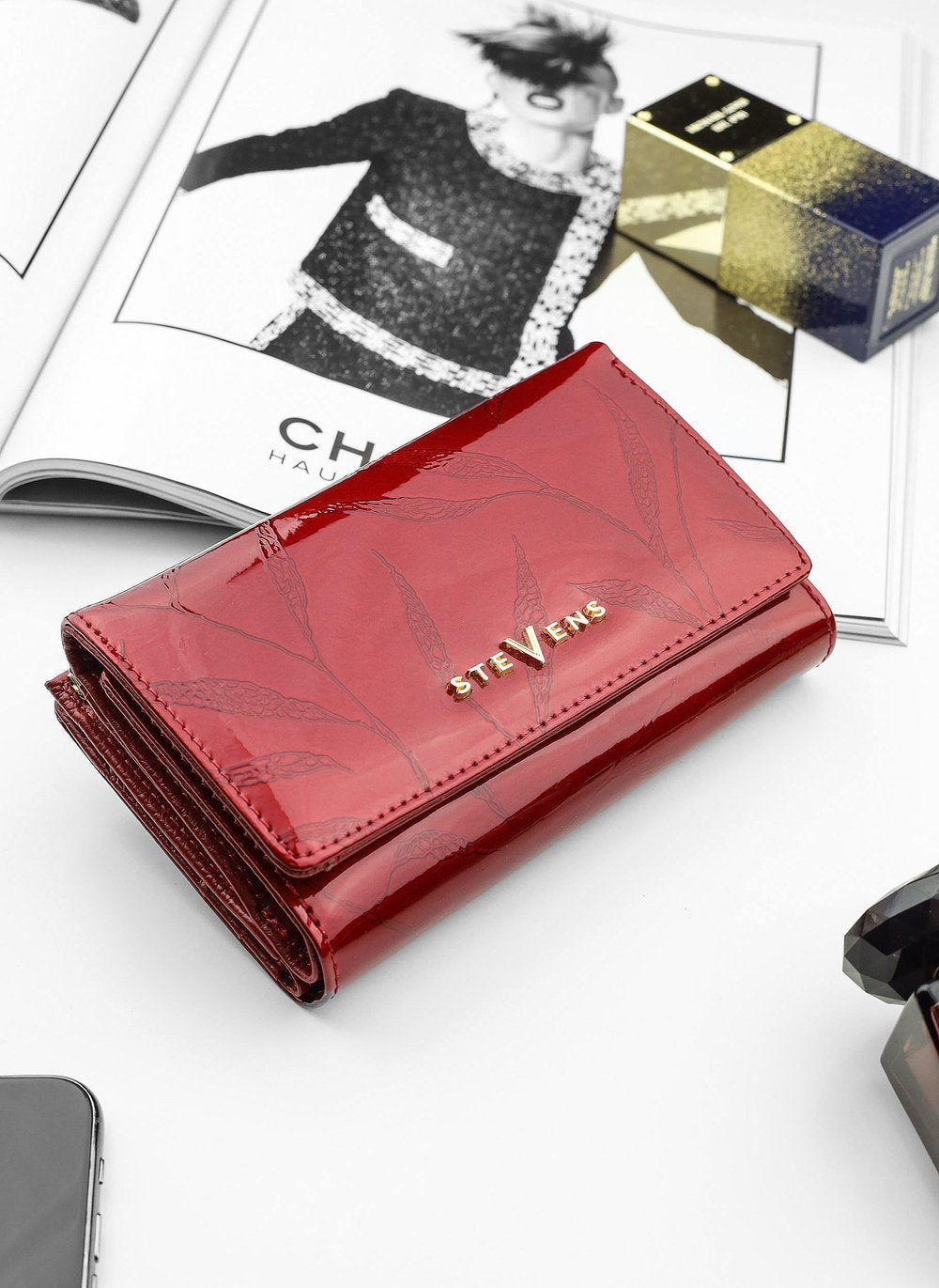 Sieviešu ādas maks STEVENS, lakots, sarkanā krāsā D1882