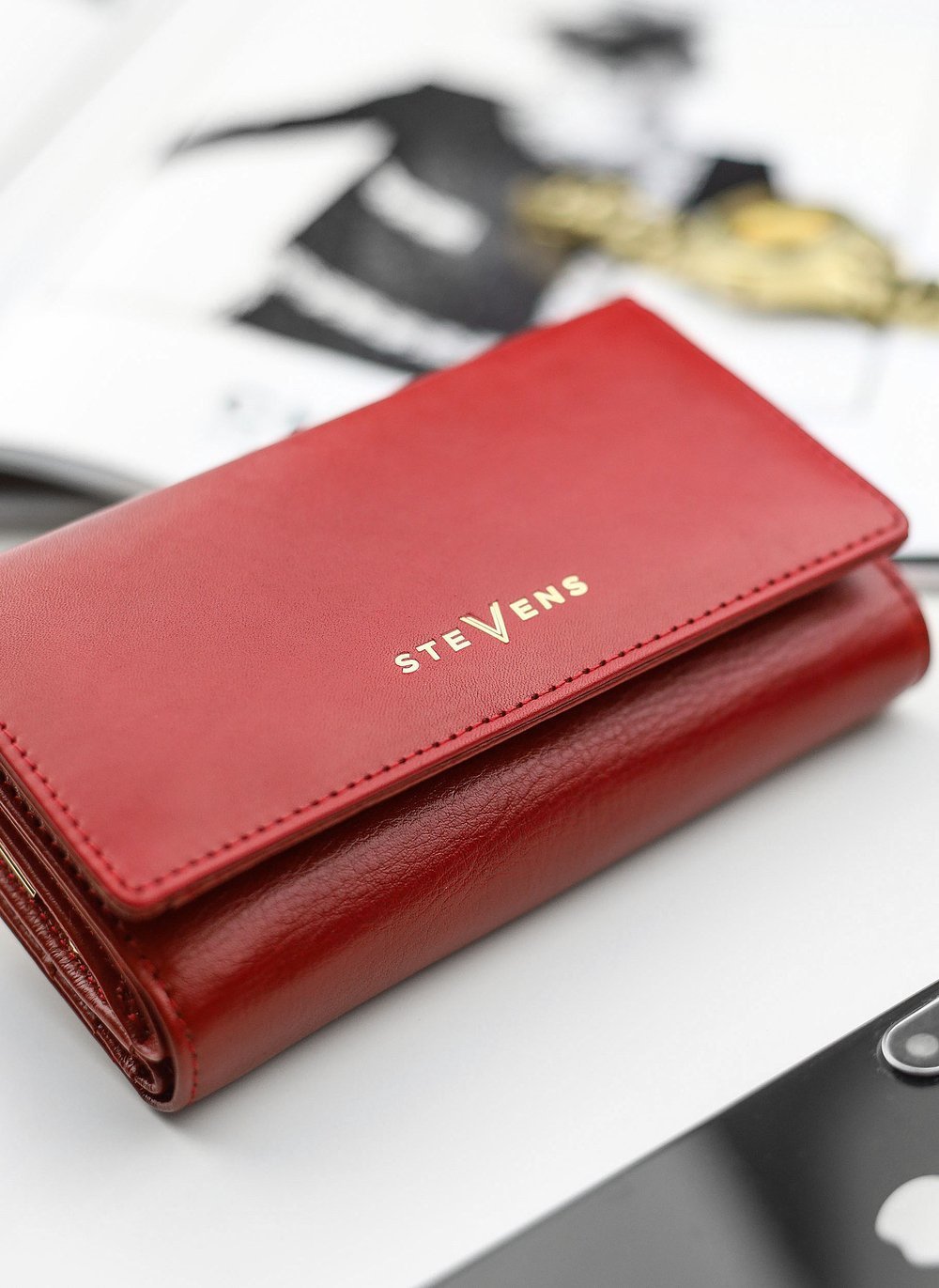 Sieviešu ādas maks STEVENS ar RFID aizsardzību D1875