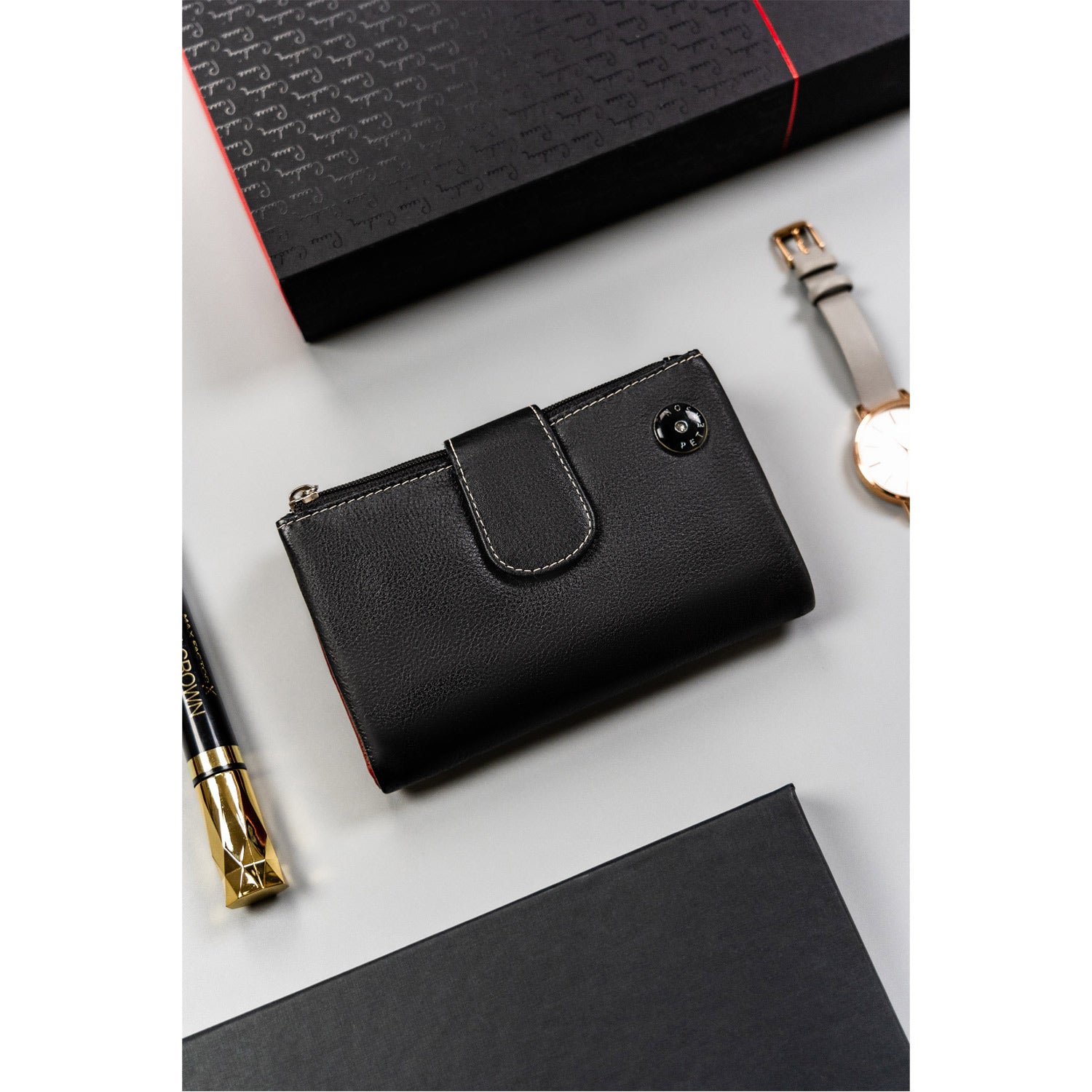 Īstas ādas sieviešu maks Peterson L139 D1574