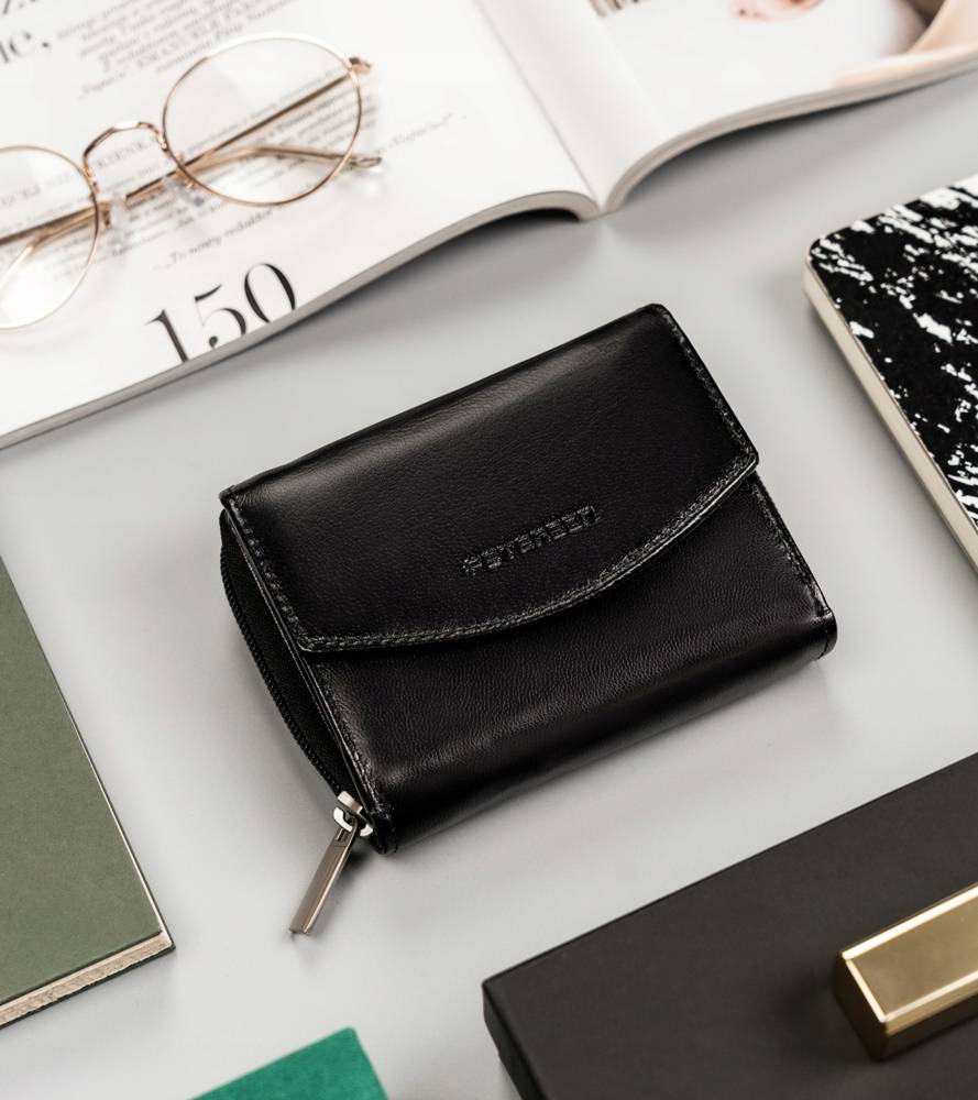 Īstas ādas sieviešu maks Peterson L42 D1409