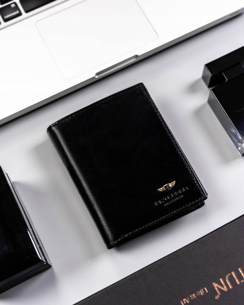 Īstas ādas vīriešu maks Peterson PT177 S944