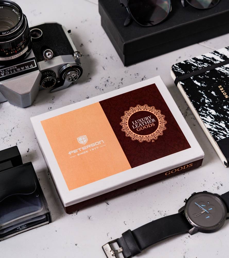 Īstas ādas vīriešu maks Peterson PT44 S772