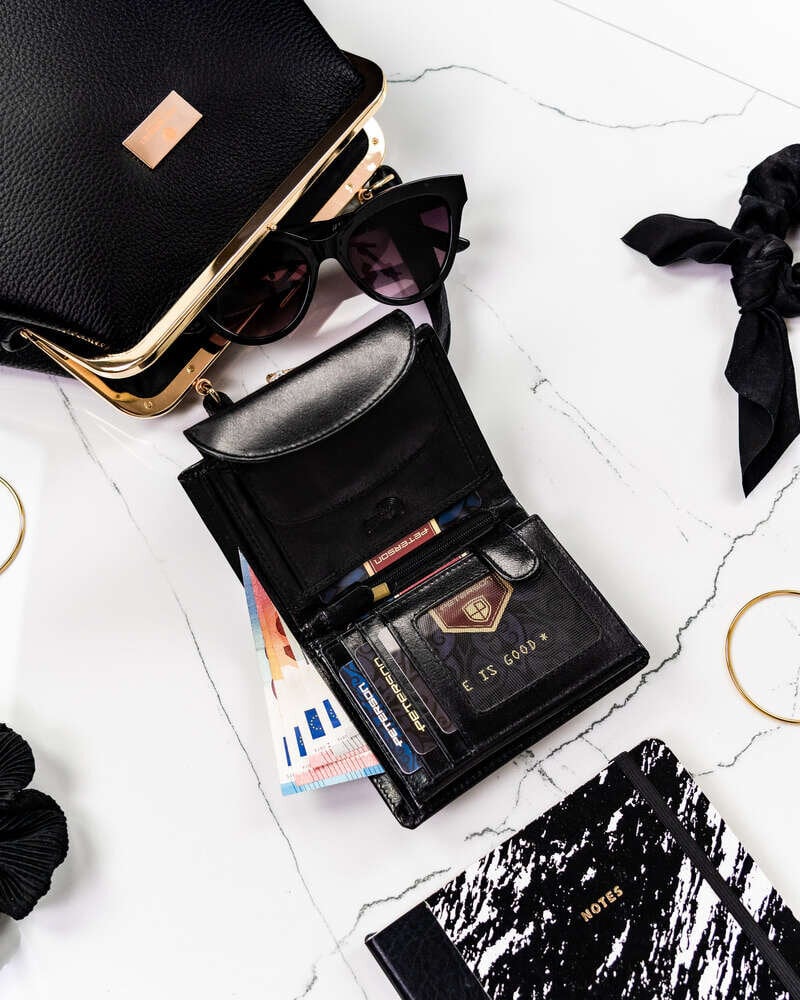 Sieviešu maks Peterson DF35 melns