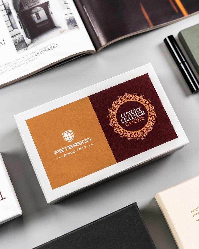 Sieviešu maks Peterson P166 D744