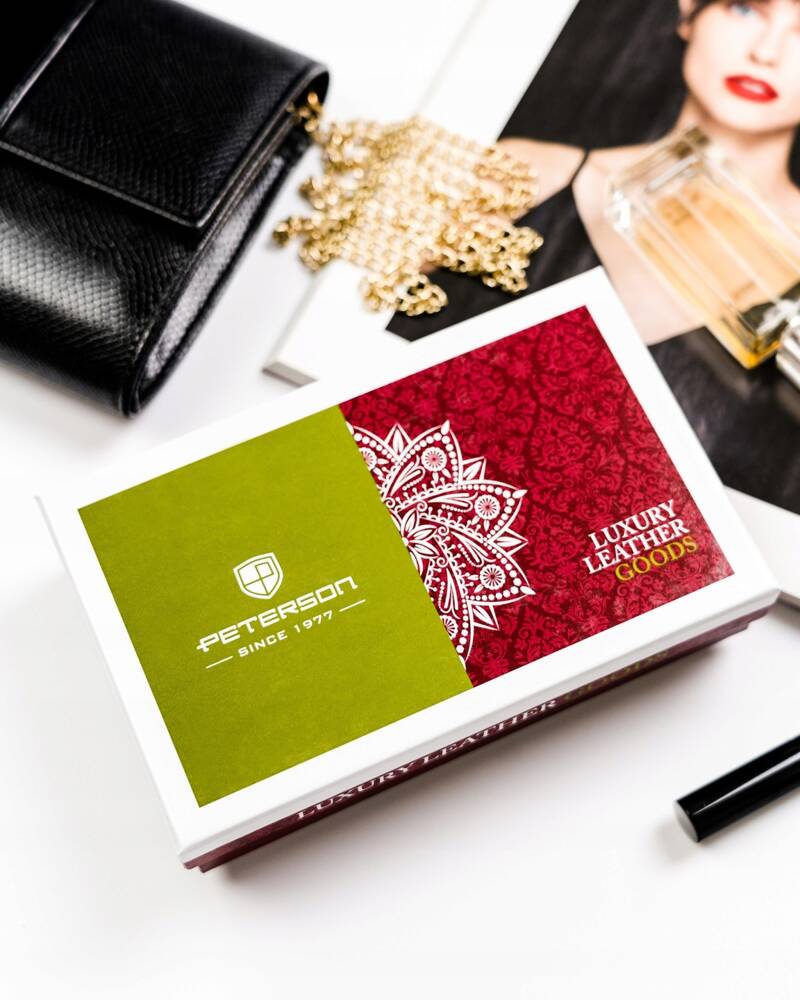 Sieviešu maks Peterson P30 D595