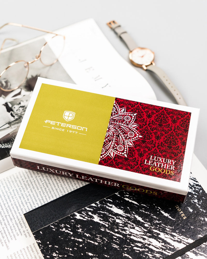 Sieviešu maks Peterson P335 D556