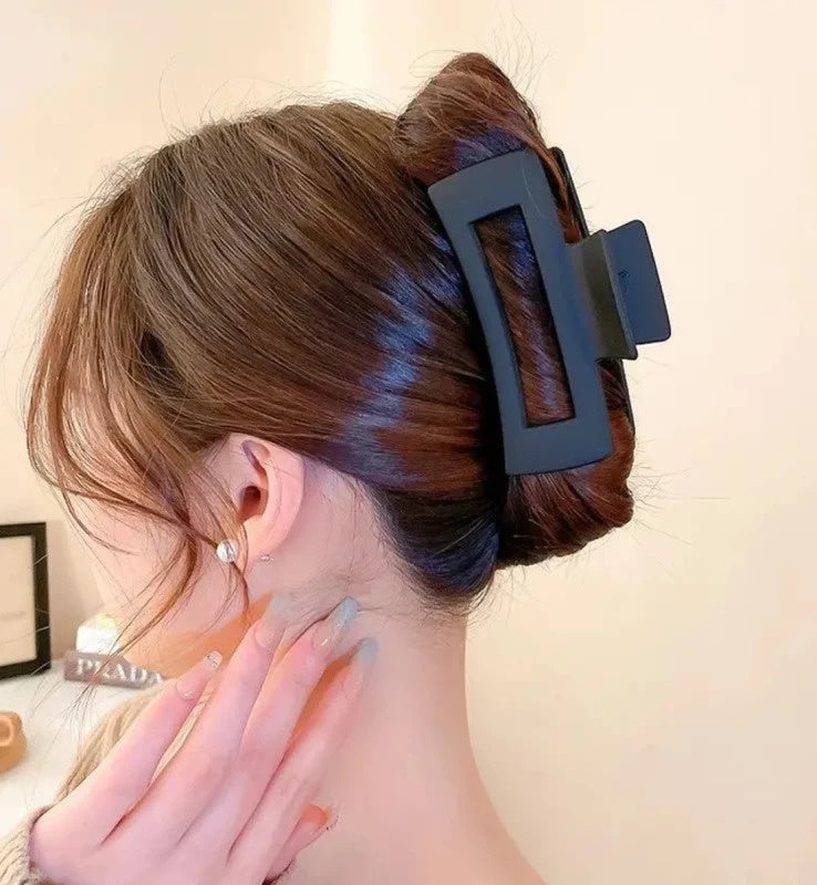 Matu sprādze G5, melna P166