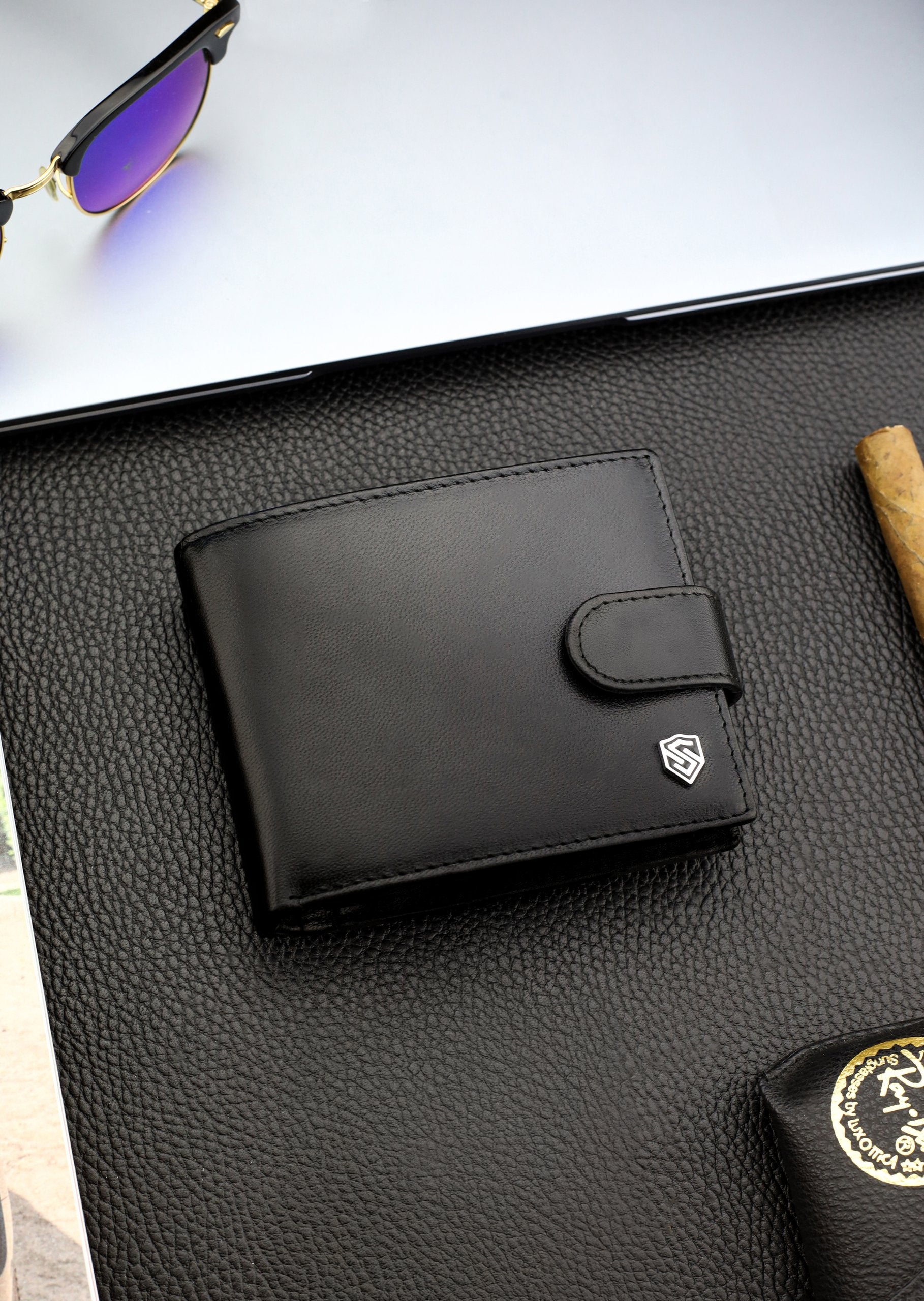 Vīriešu ādas maks Stevens Z3-325A, melns S182