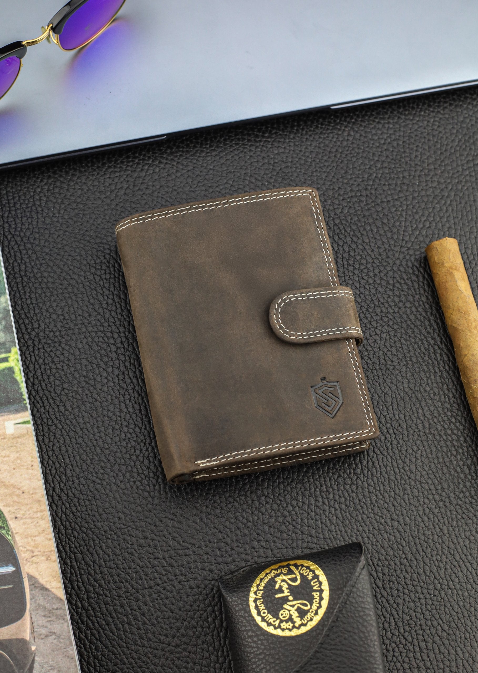 Vīriešu ādas maks STEVENS ar RFID aizsardzību, brūnā krāsā S193