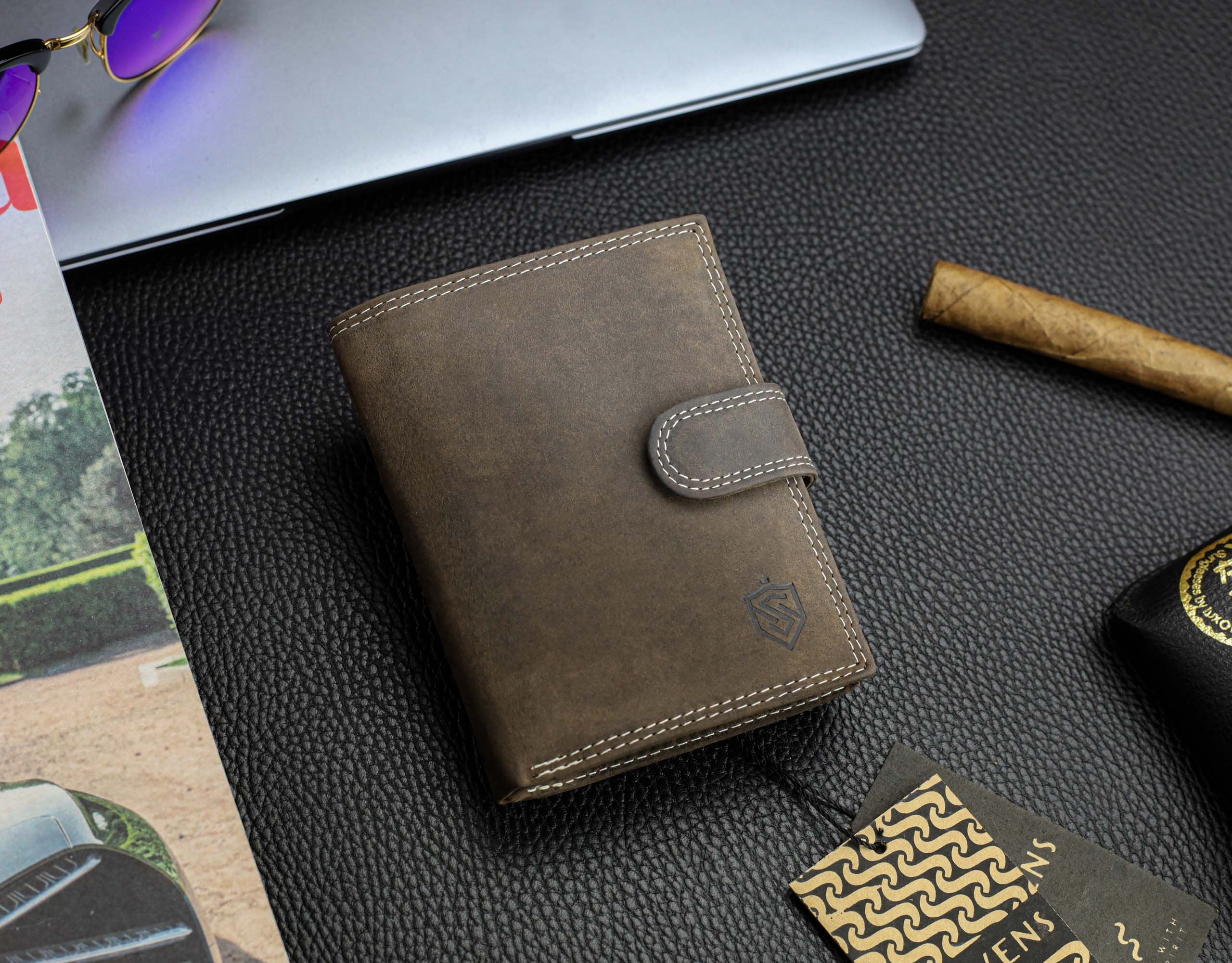 Vīriešu ādas maks STEVENS ar RFID aizsardzību, brūnā krāsā S193