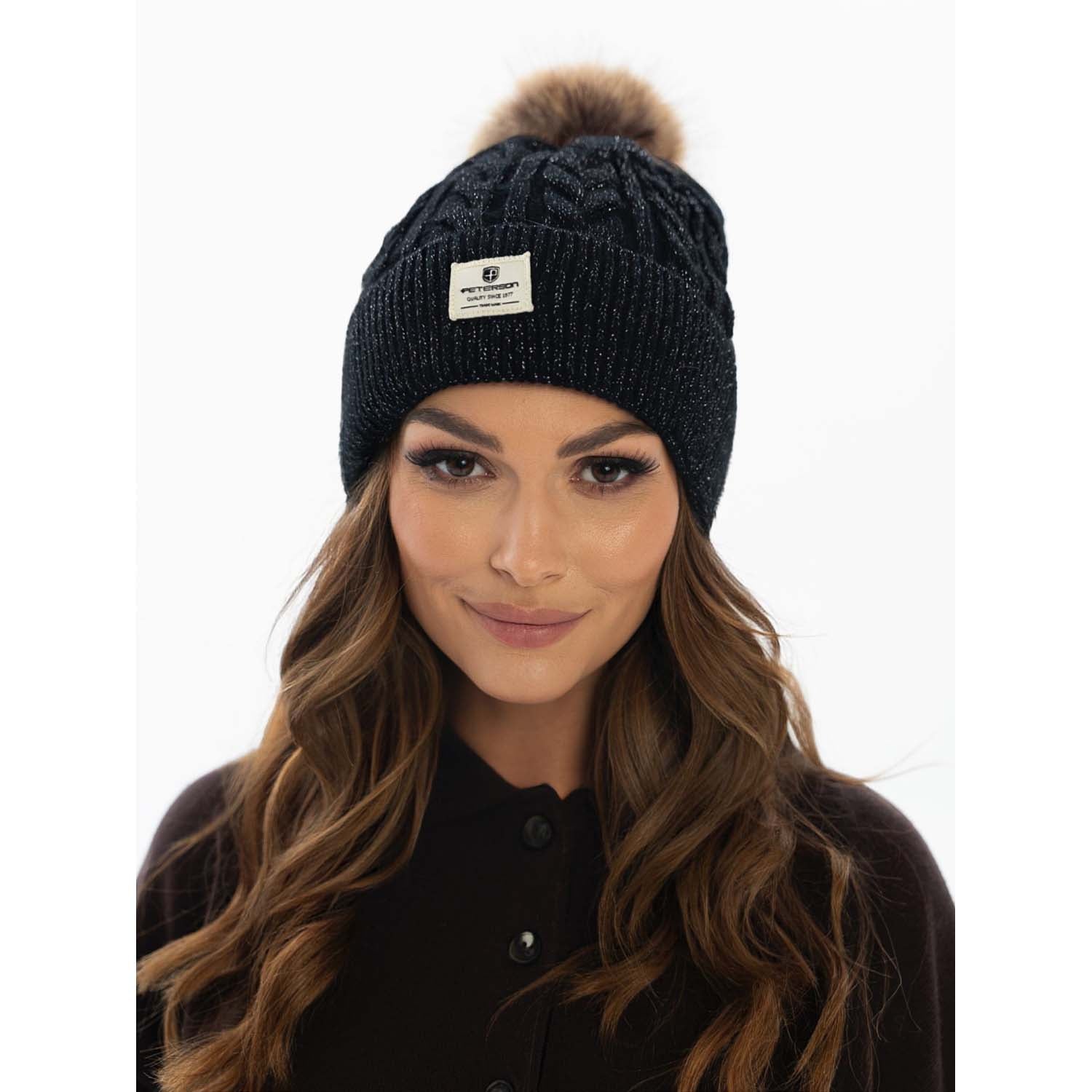 Sieviešu cepure Peterson, melna K109