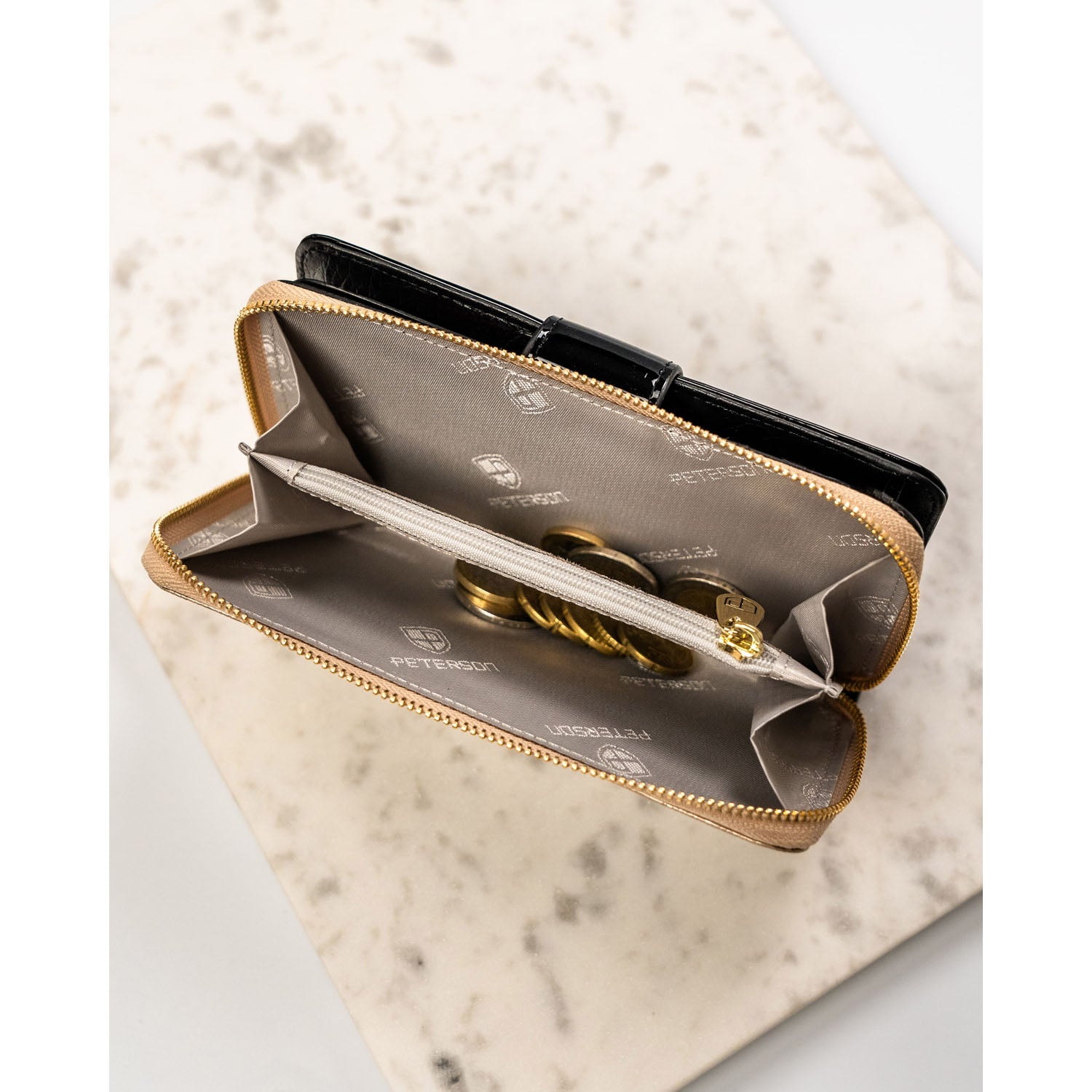 Sieviešu maks, melns, lakota āda N388