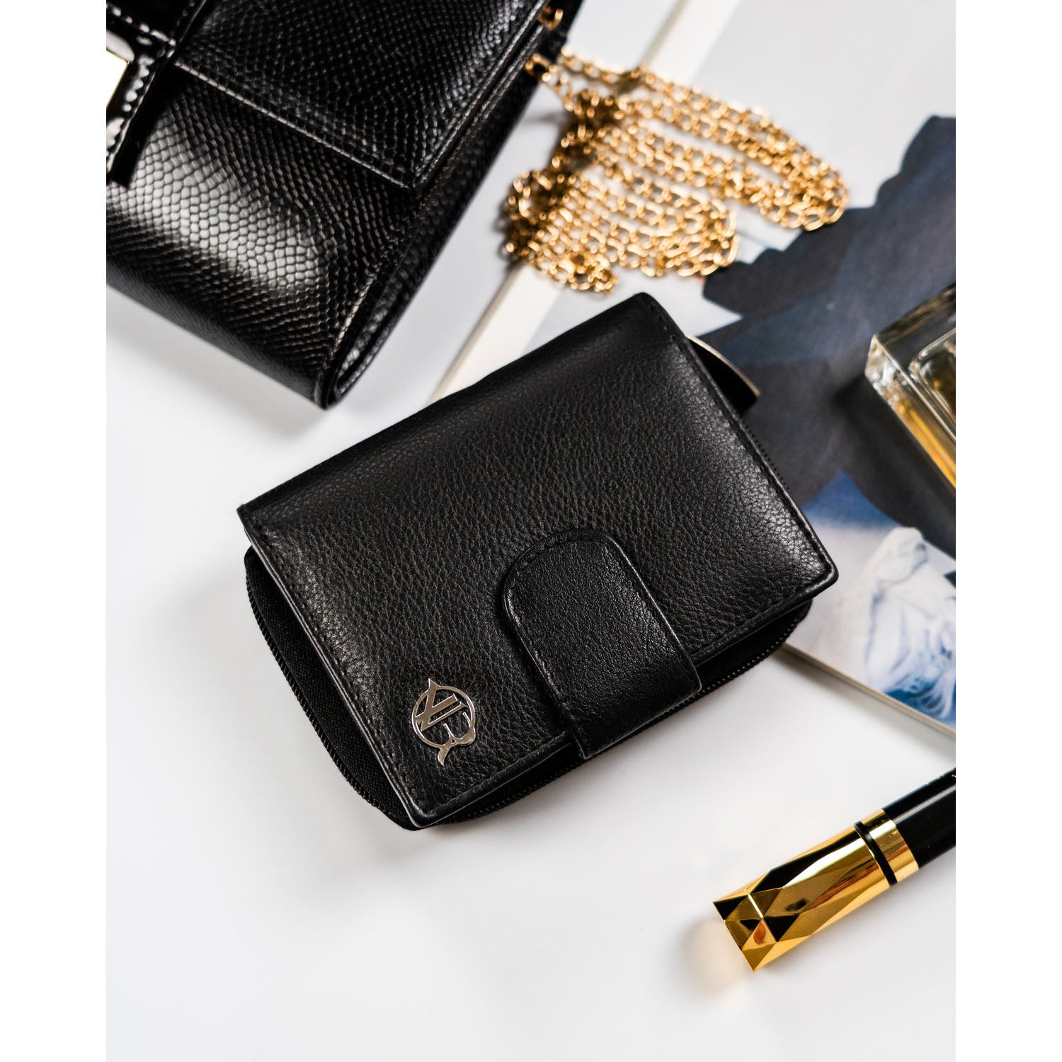 Maza sieviešu maciņš Rovicky, melns N455