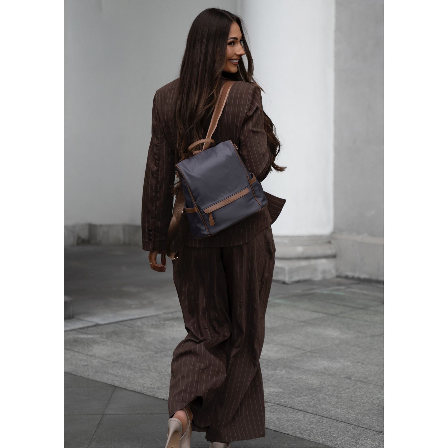 Sieviešu mugursoma Peterson, pelēka K43