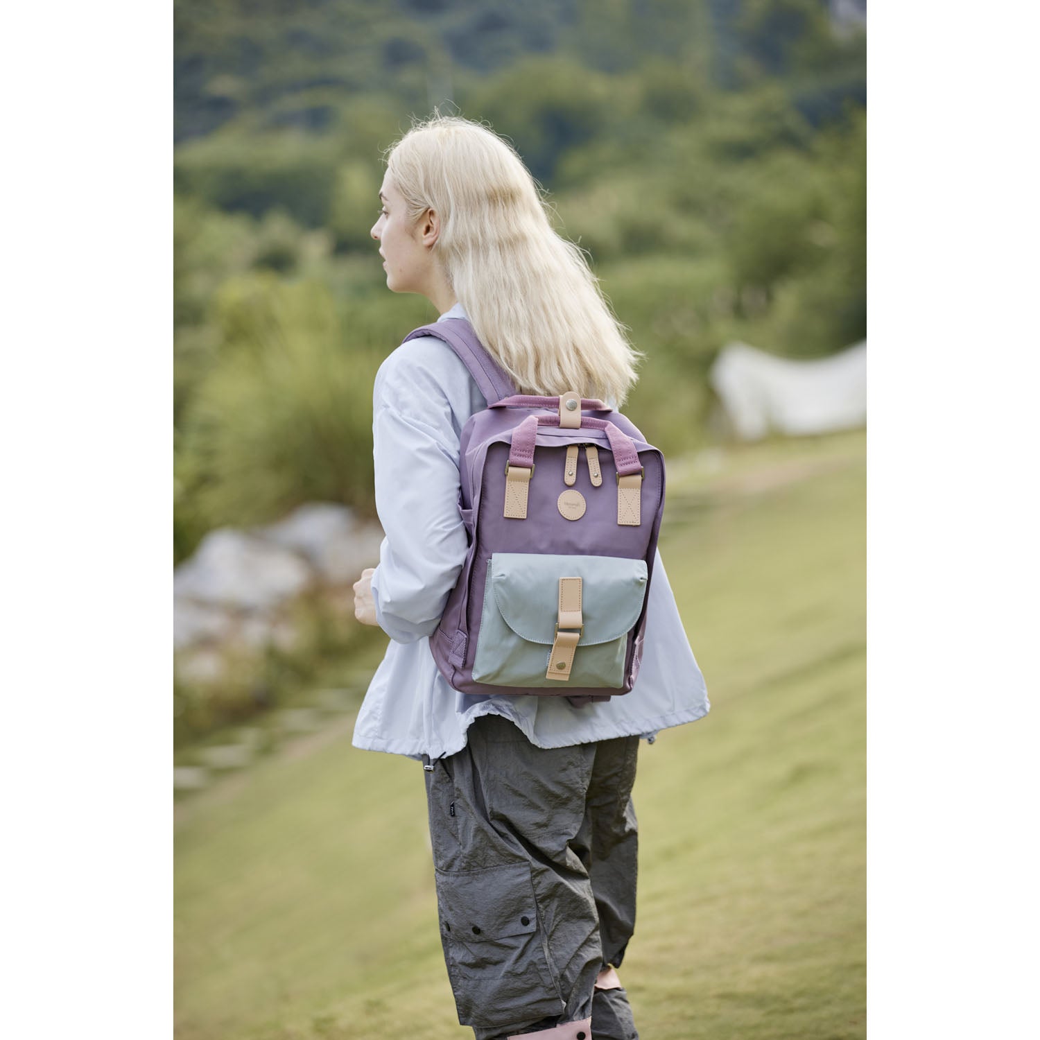 Ūdensizturīga pilsētas mugursoma Himawari, purpursarkanā krāsā