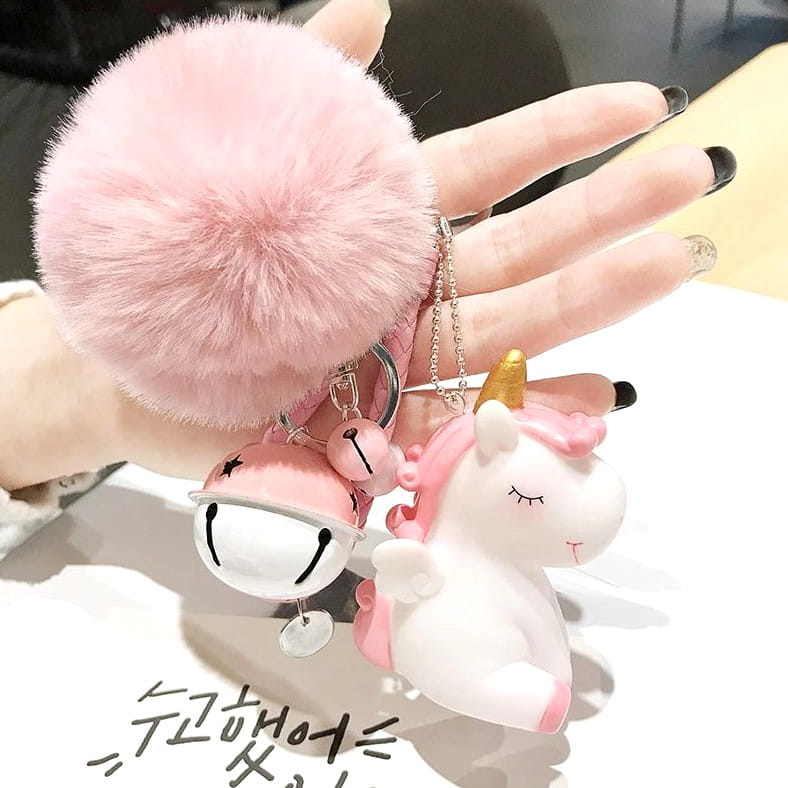 Atslēgu piekariņš D1