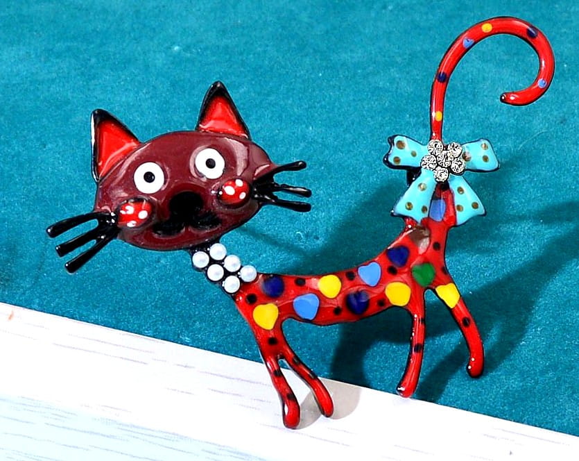 Broša sievietēm - kaķis R108