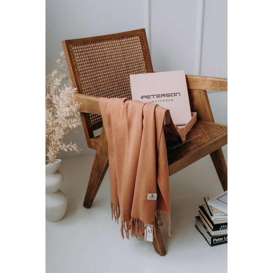 Šalle ar bārkstīm - Peterson P54