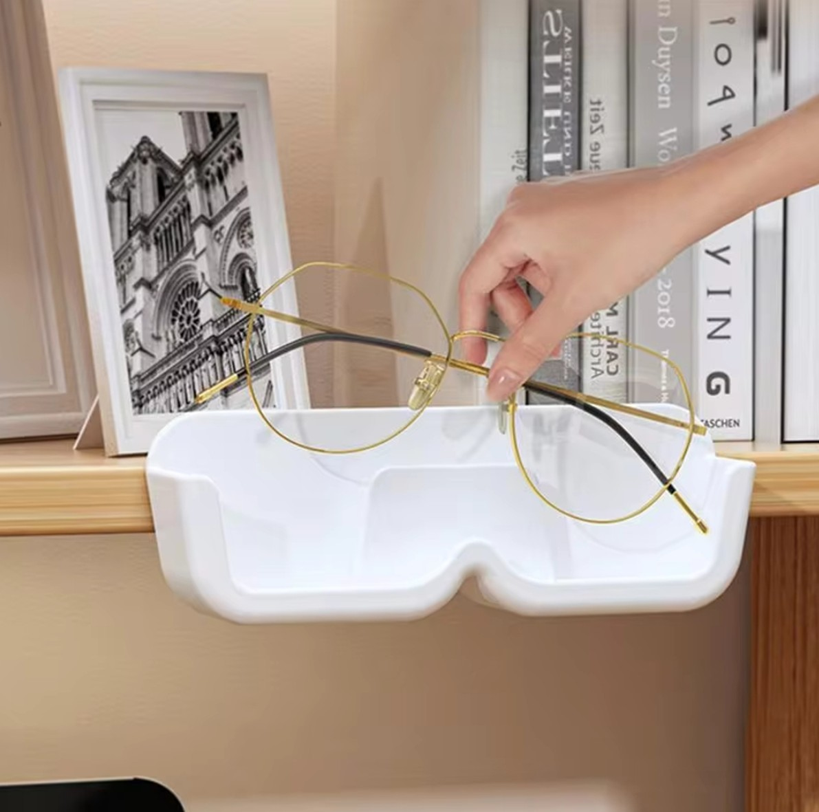 Sienas glāžu turētājs L10, balts