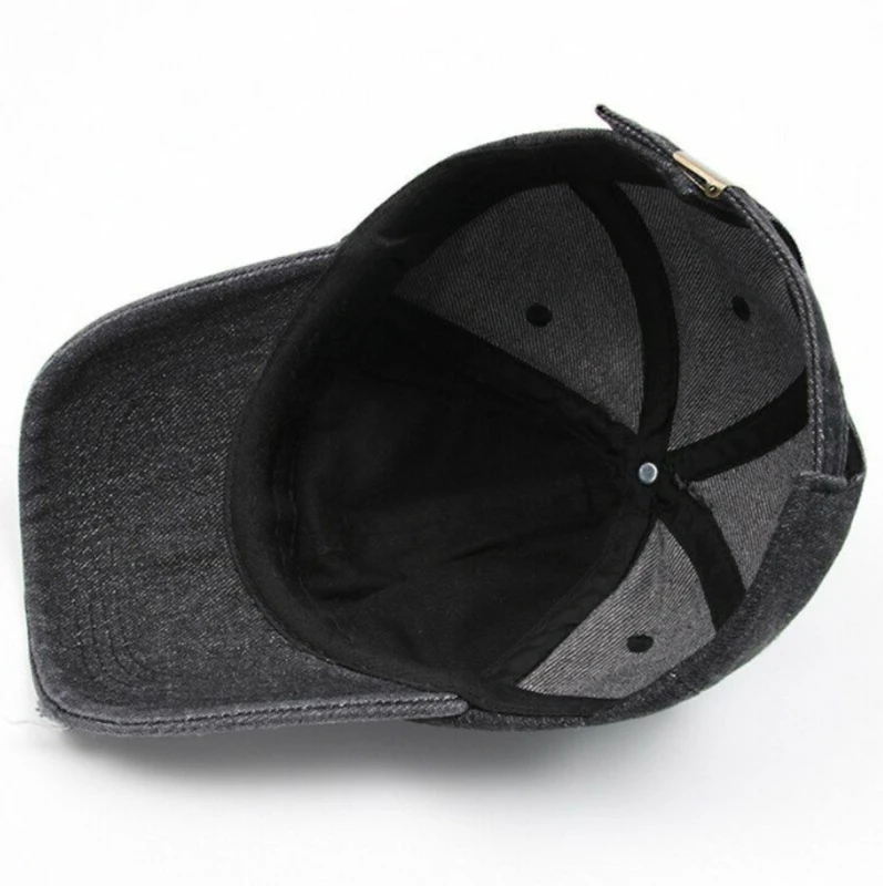 Universāla cepure ar aizdari D2, melna N252