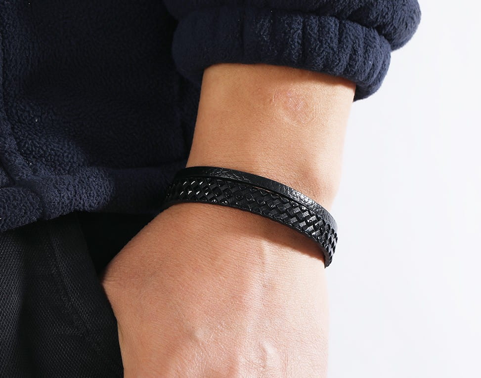 VĪRIEŠU ROKASSPRECE F88 A26