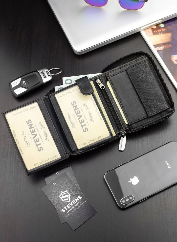 Vīriešu ādas maks ar rāvējslēdzēju un ķēdīti Stevens S160