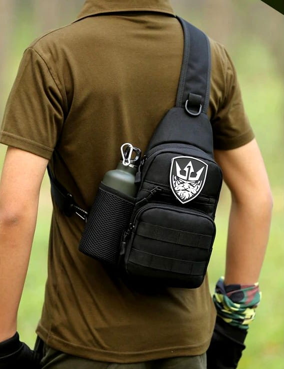 Vīriešu taktiskā mugursoma, soma T127, melna R20