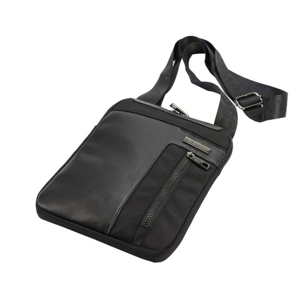 Vīriešu melna crossbody soma Coveri World CW2263 ar regulējamu siksnu