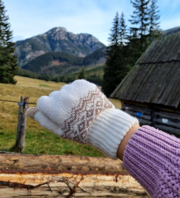 Sieviešu ziemas cimdi KR57, balti