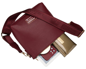 Moteriška bordo PU rankinė PTN H592