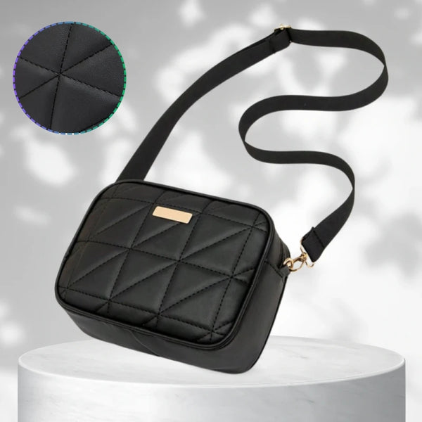 Sieviešu rokassoma B15, melna R326