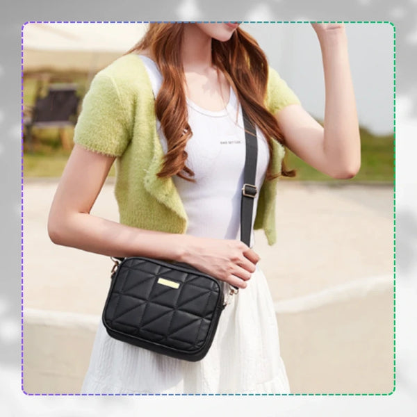 Sieviešu rokassoma B15, melna R326