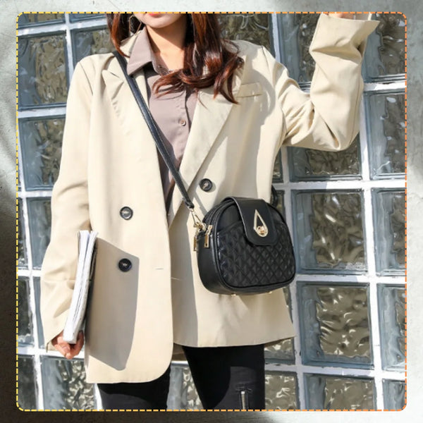 Sieviešu rokassoma D11, melna R303