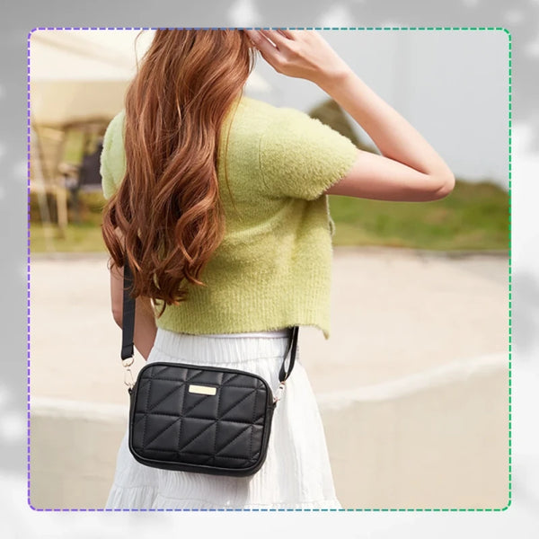 Sieviešu rokassoma B15, melna R326