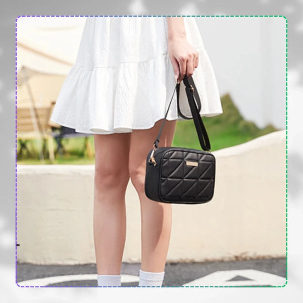 Sieviešu rokassoma B15, melna R326